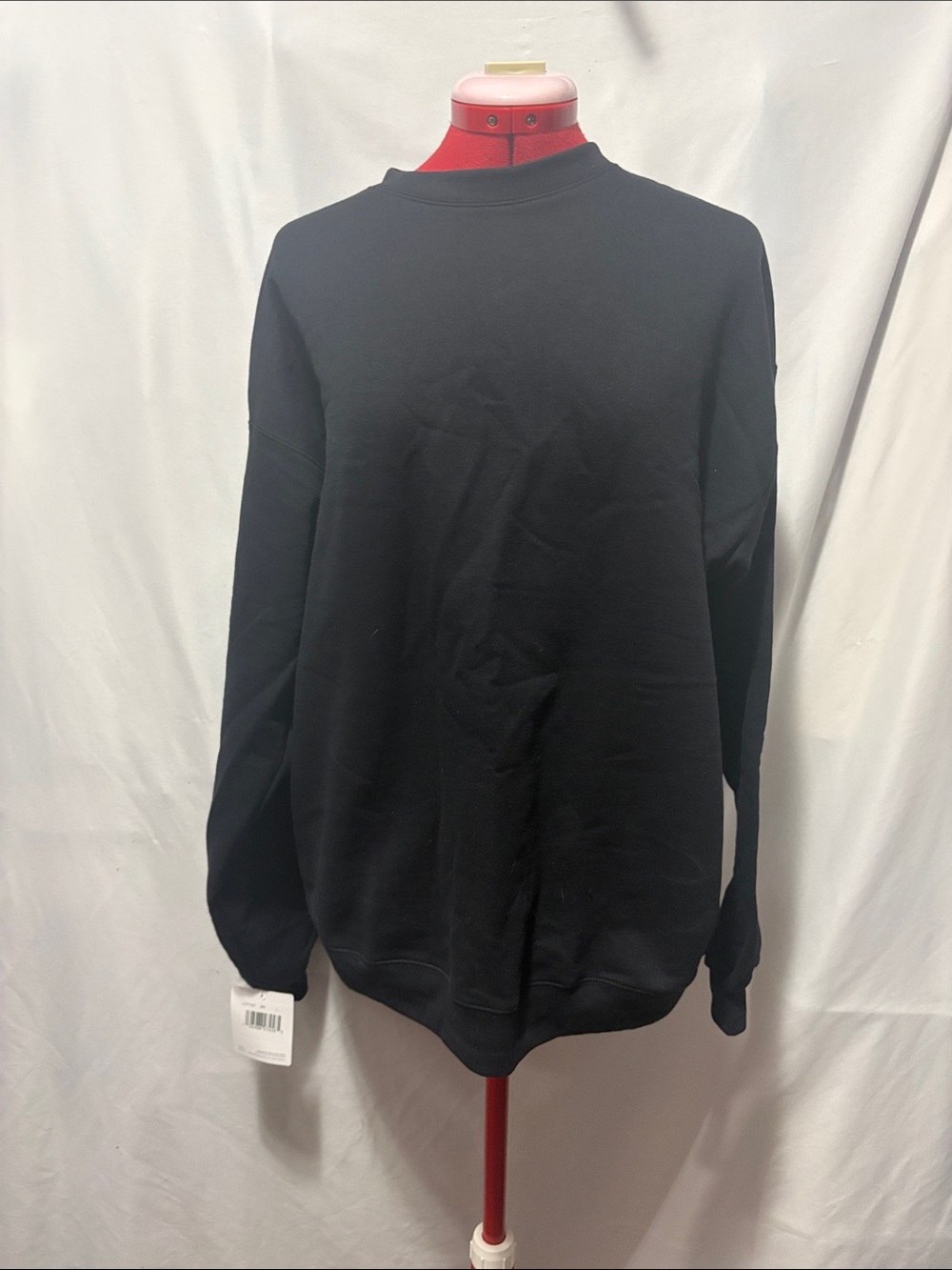 Hanes Black Men's Crewneck Sweatshirt
